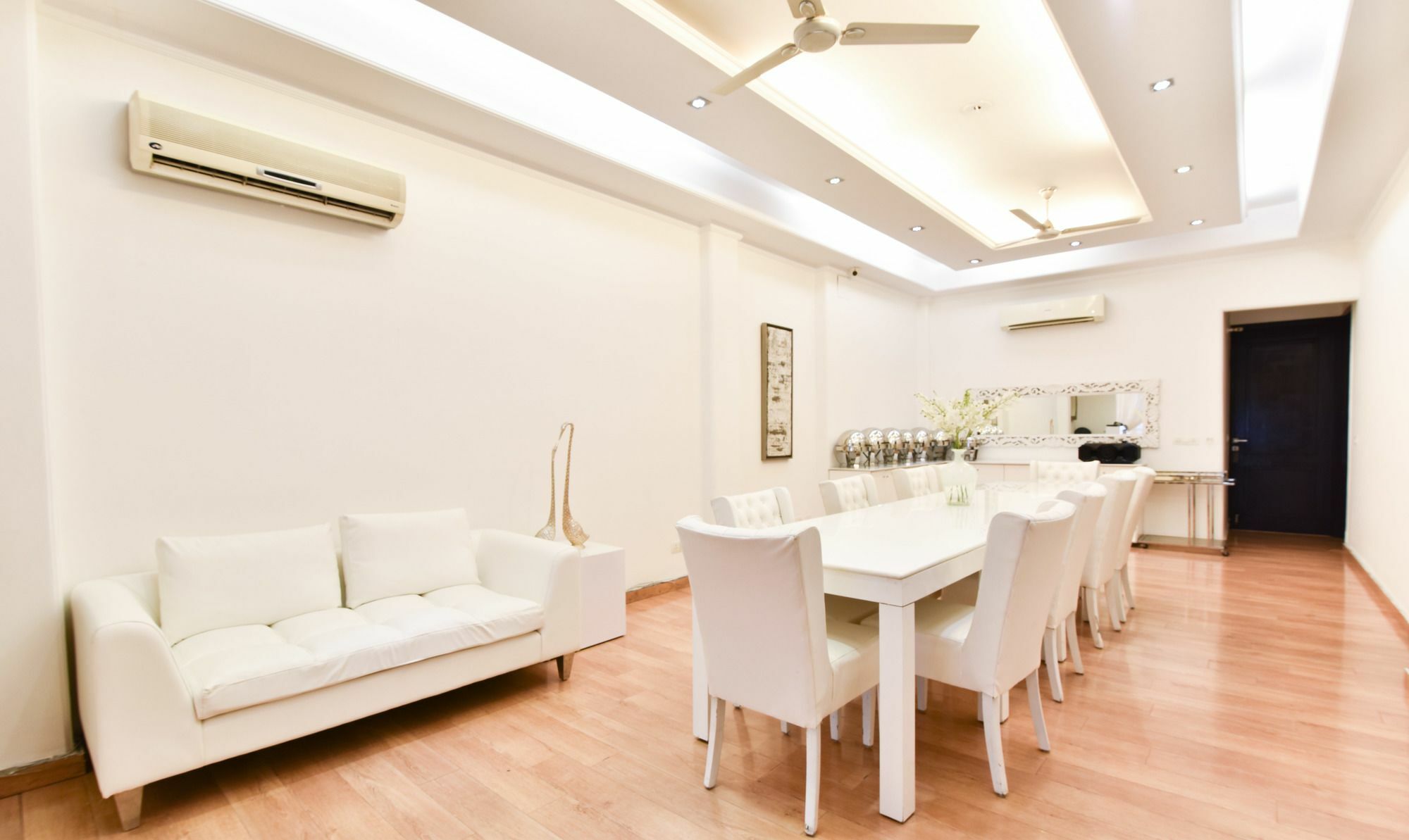 Treebo Trend The G8 Sector 39 Hotell Noida Eksteriør bilde