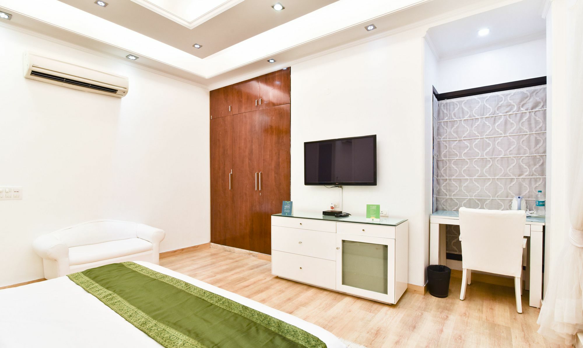 Treebo Trend The G8 Sector 39 Hotell Noida Eksteriør bilde